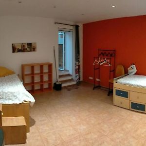 Preciosa Casa De 2 Pisos A 50 Metros De La Playa